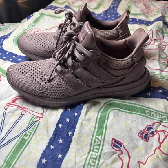 Womens Size 7.5Adidas Ultraboost 1.0 Running Shoes Wonder Oxide Purple GY9903